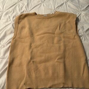 Zara vest size S